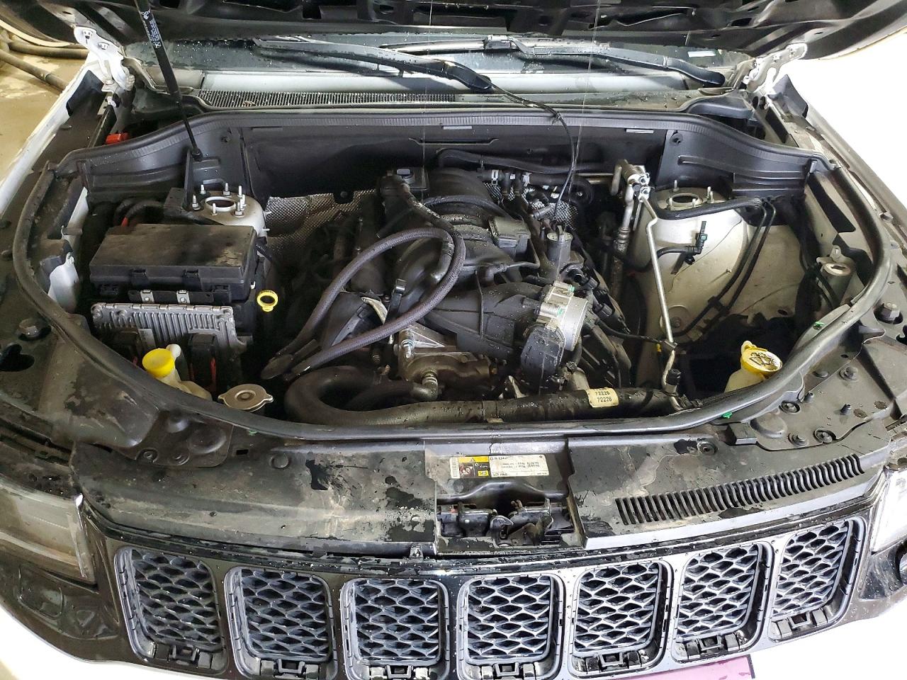 Jeep Cherokee Srt-8