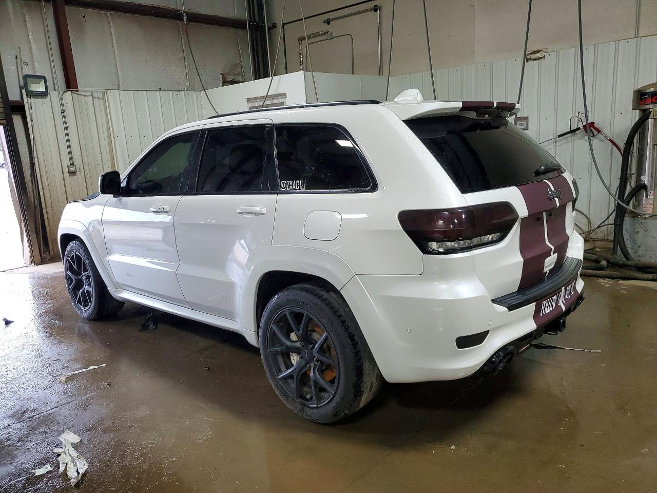 Jeep Cherokee Srt-8
