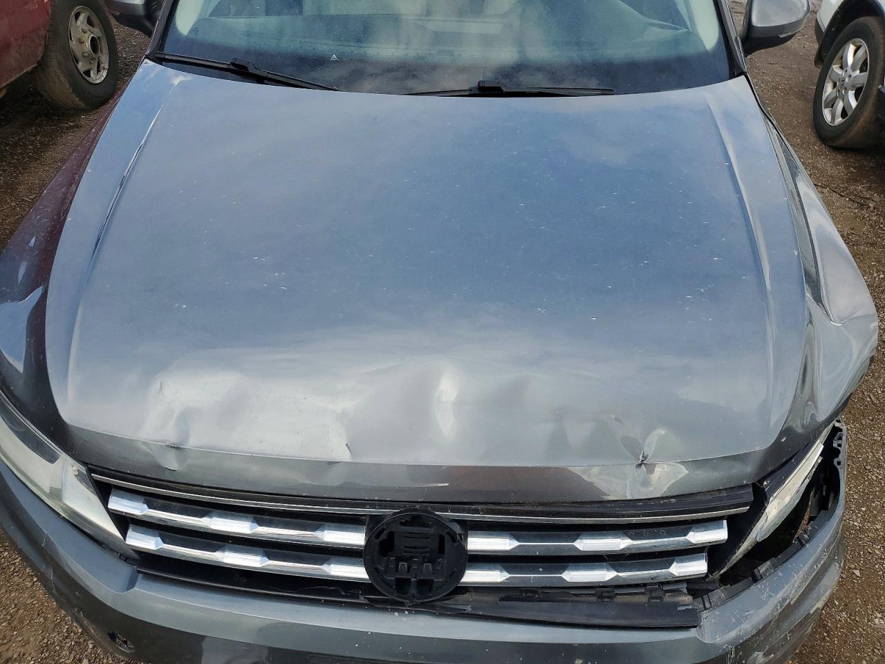 Volkswagen Tiguan S