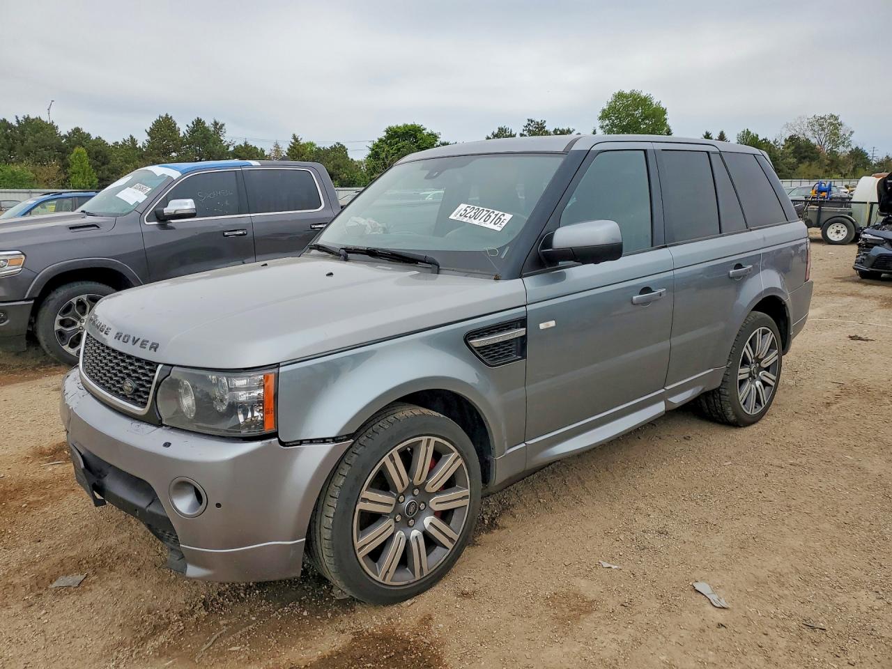 Salvage Land Rover Range Rover Image
