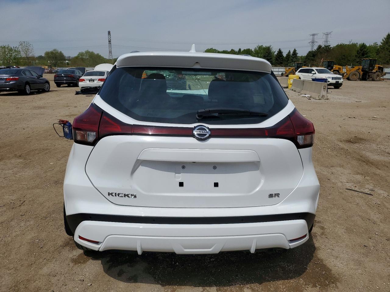 Nissan Kicks Sr