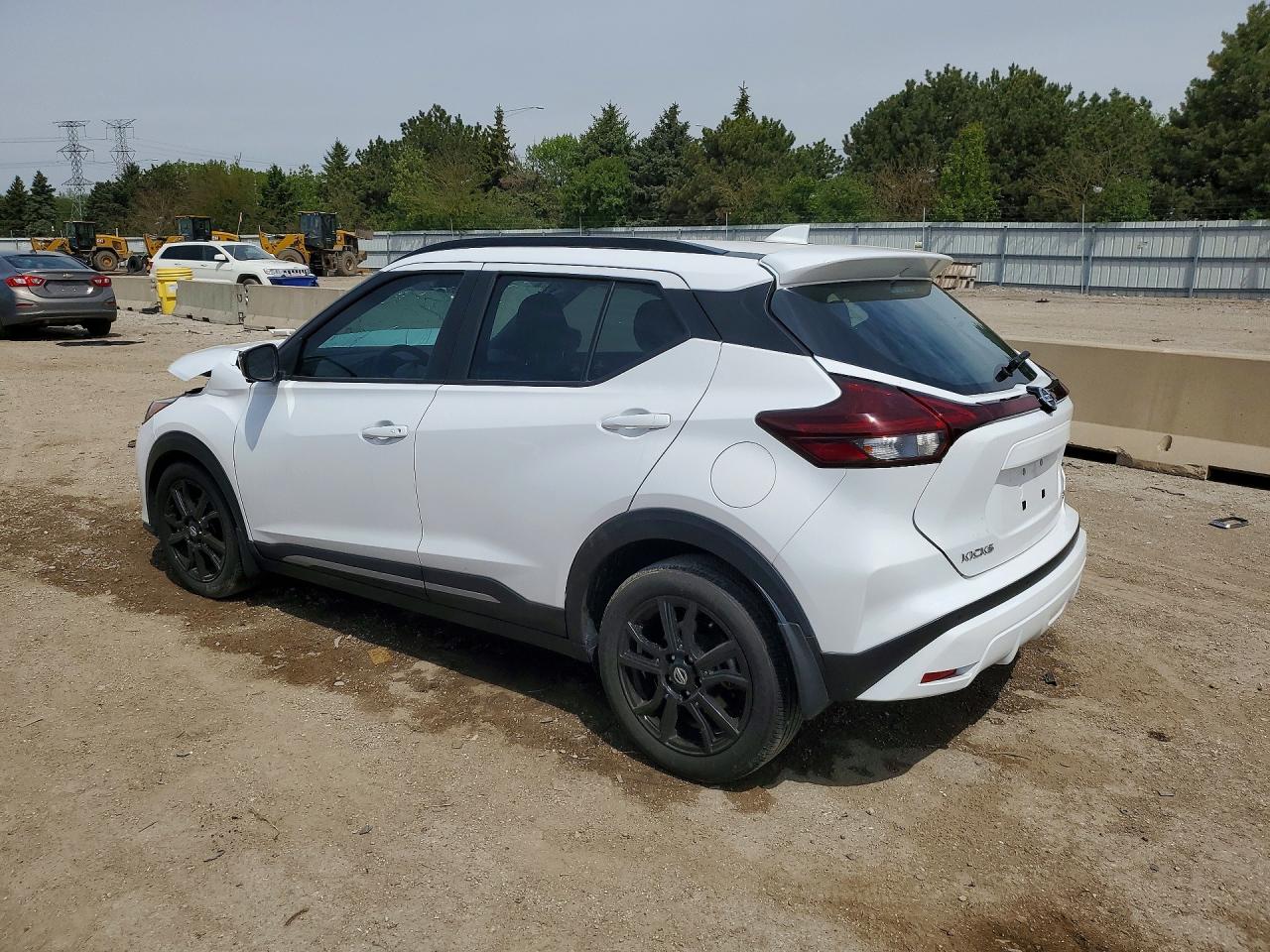 Nissan Kicks Sr