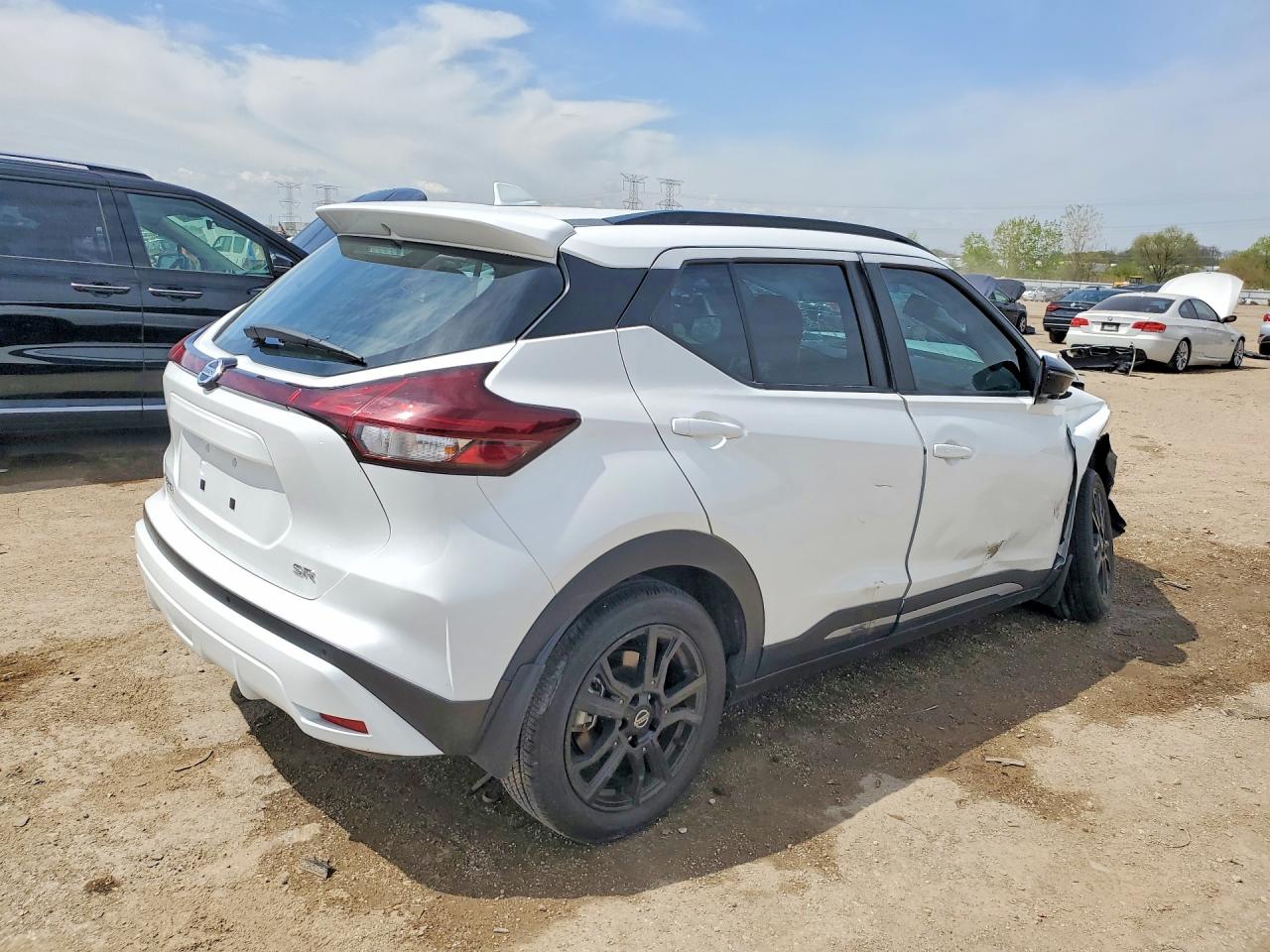 Nissan Kicks Sr