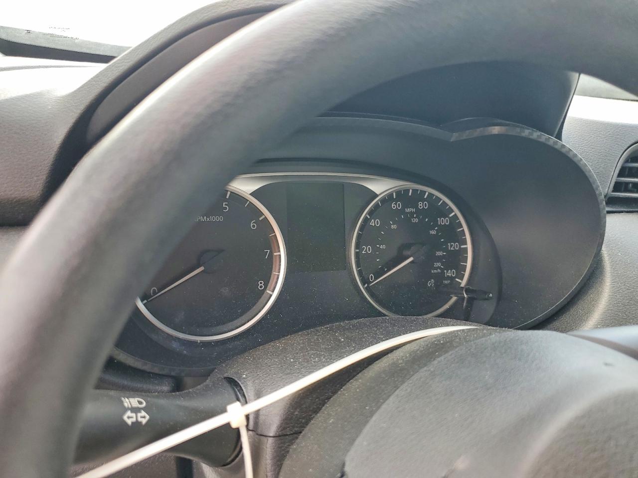Nissan Versa S