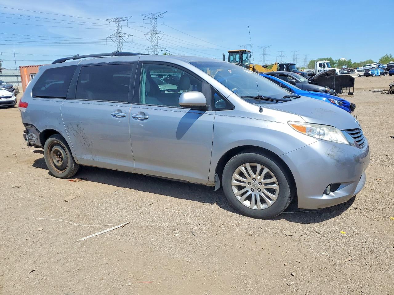 Toyota Sienna Xle 8-passenger