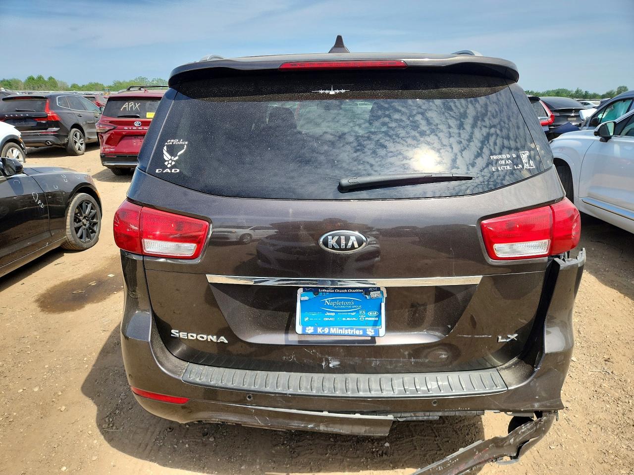 Kia Sedona Lx