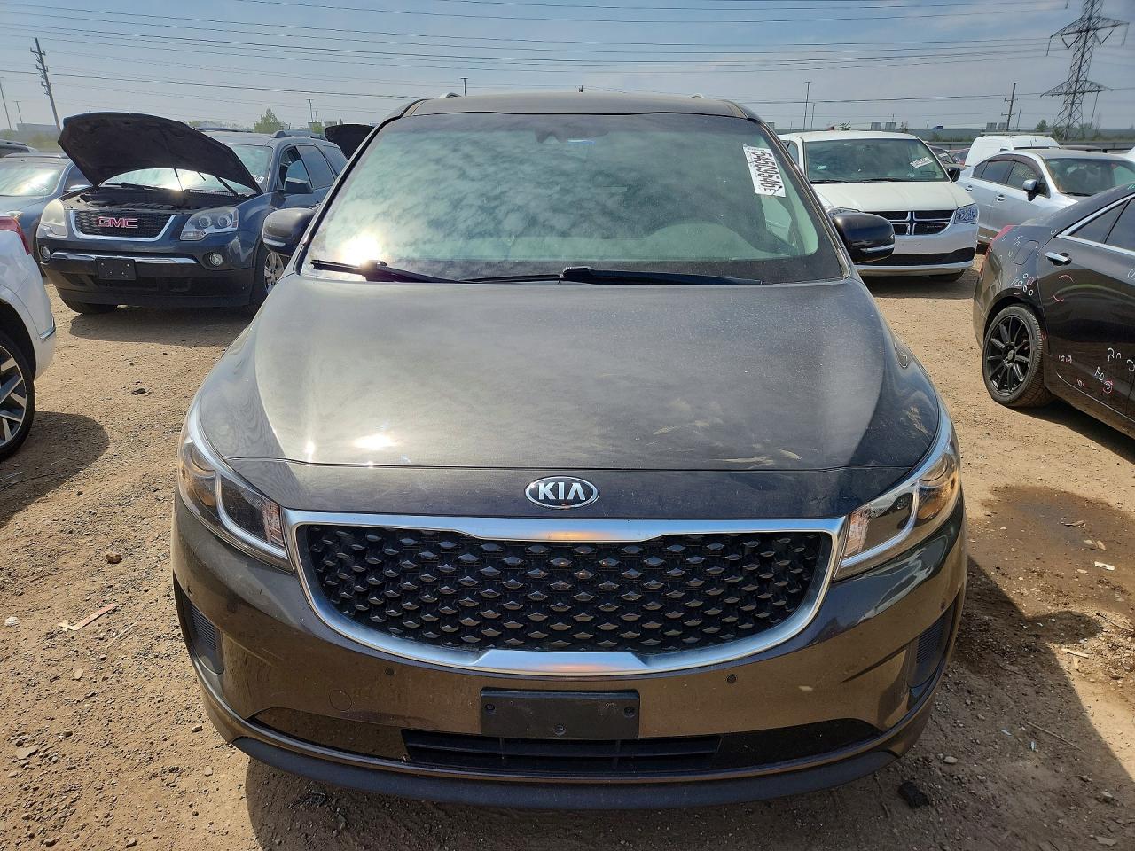 Kia Sedona Lx