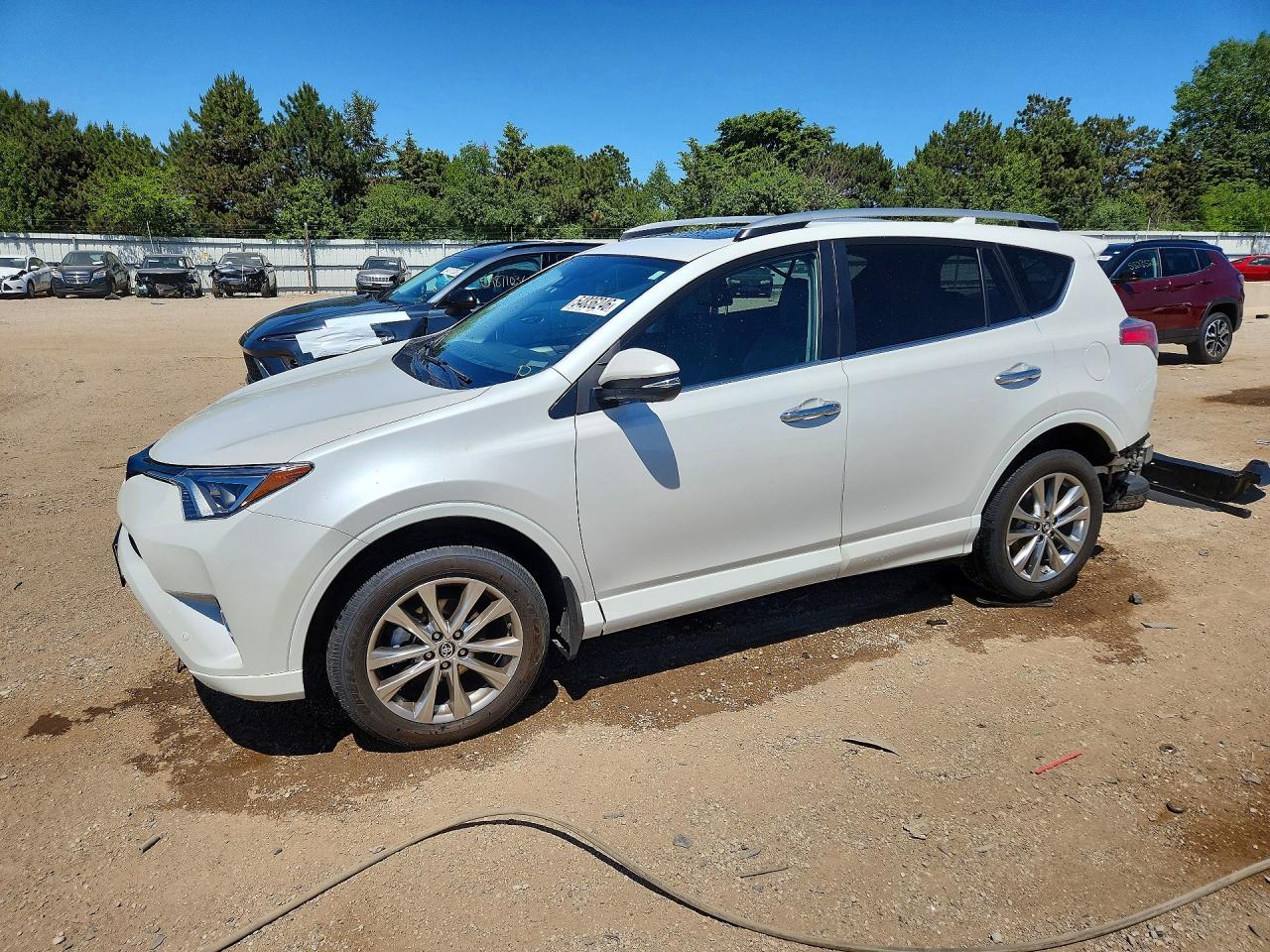 Salvage Toyota RAV4 Image
