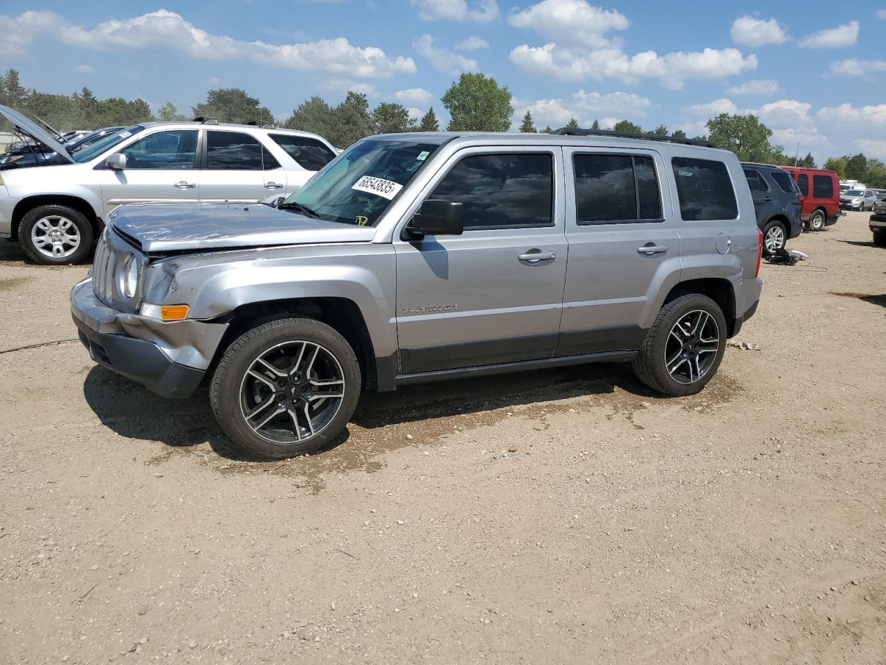Salvage Jeep Patriot Image