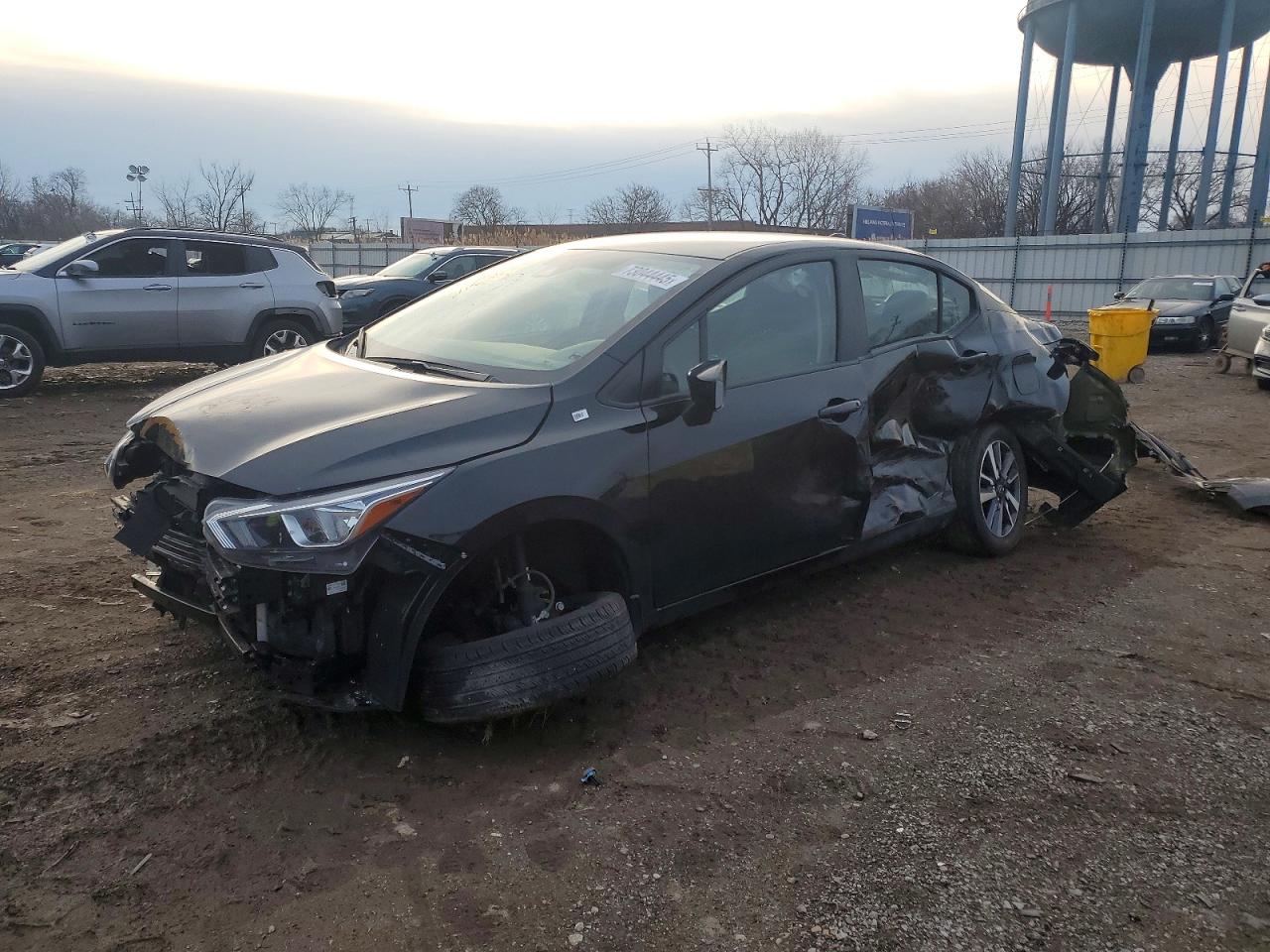 Salvage Nissan Versa Image