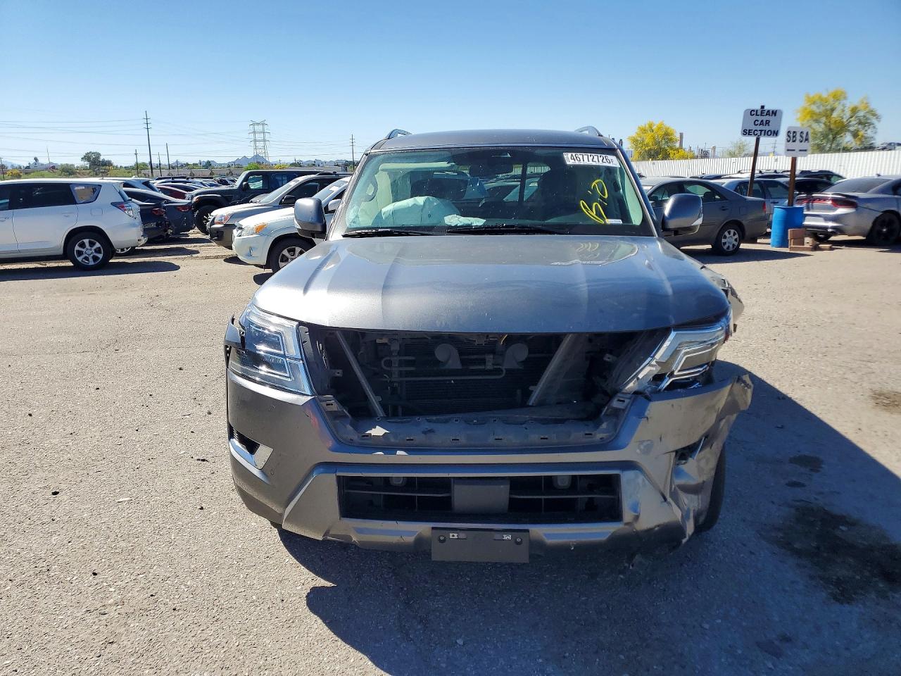 Nissan Armada Sv