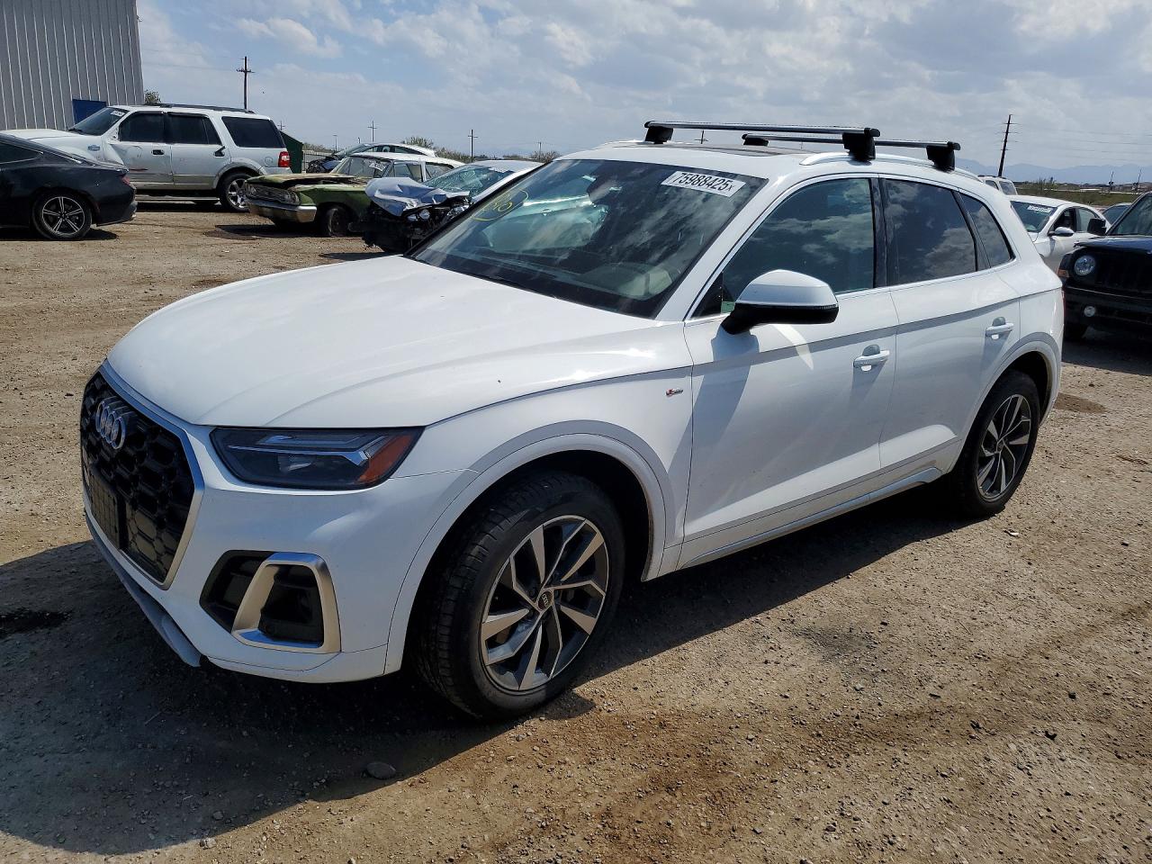 Salvage Audi Q5 Image