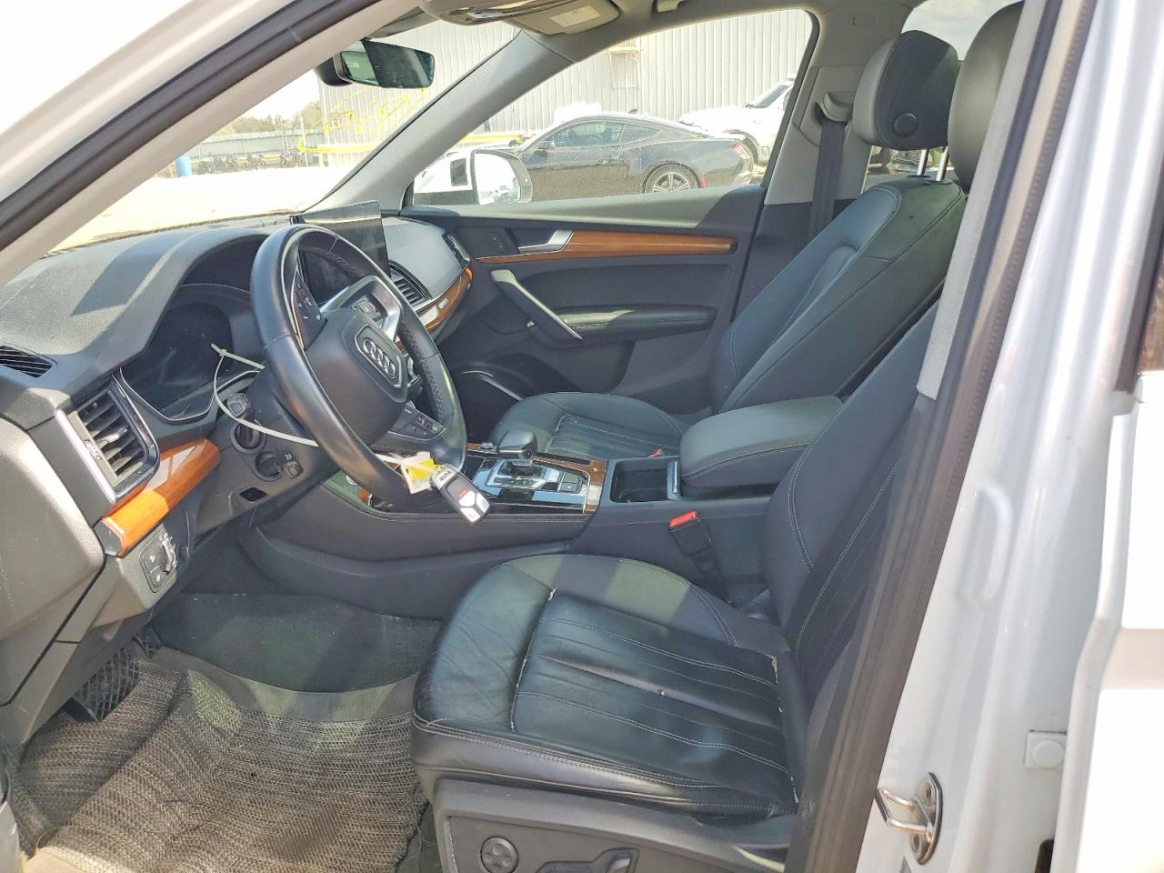Audi Q5 Premium Plus 45