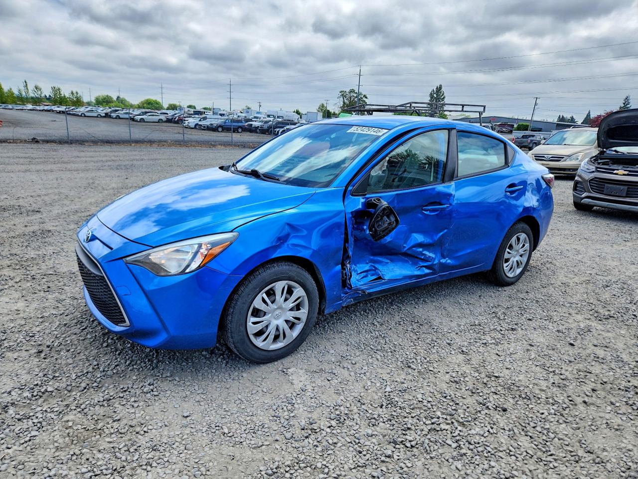 Salvage Toyota Yaris Image