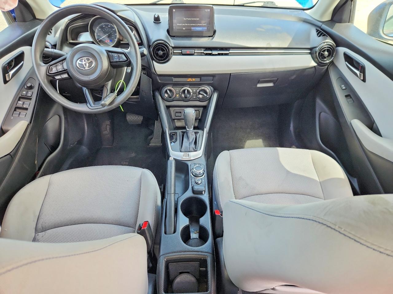 Toyota Yaris L