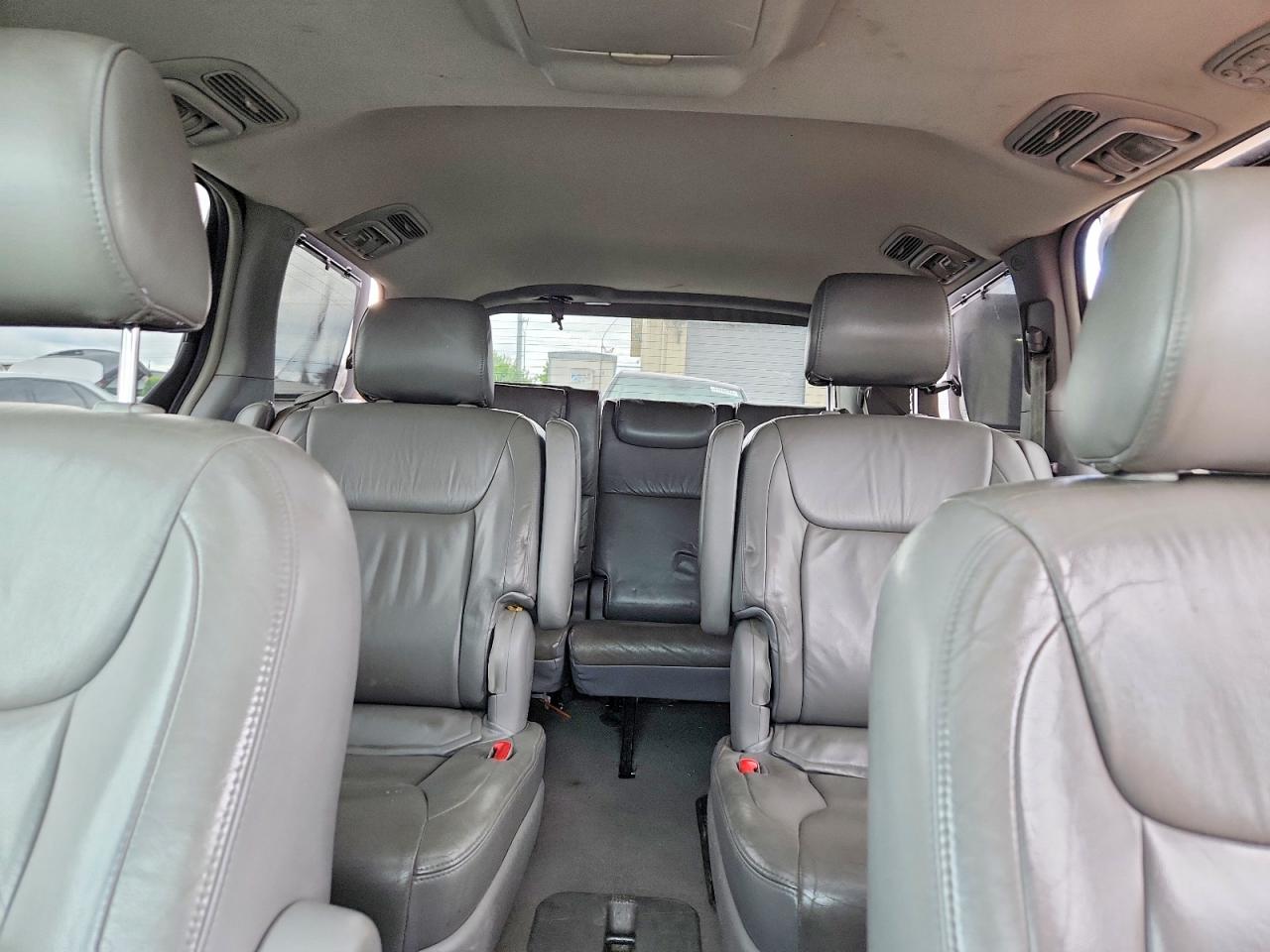 Toyota Sienna Xle Limited 7 Passenger