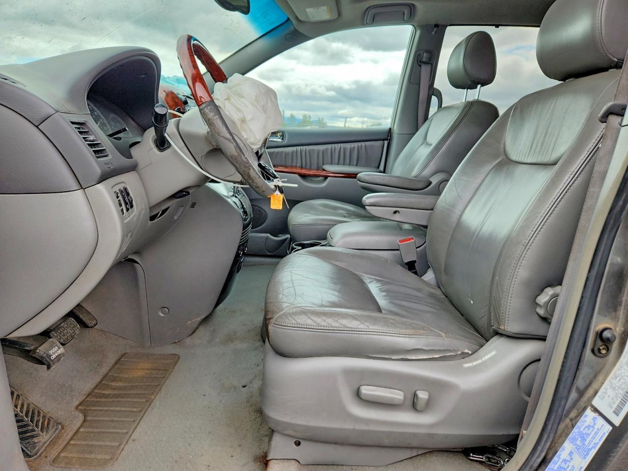 Toyota Sienna Xle Limited 7 Passenger