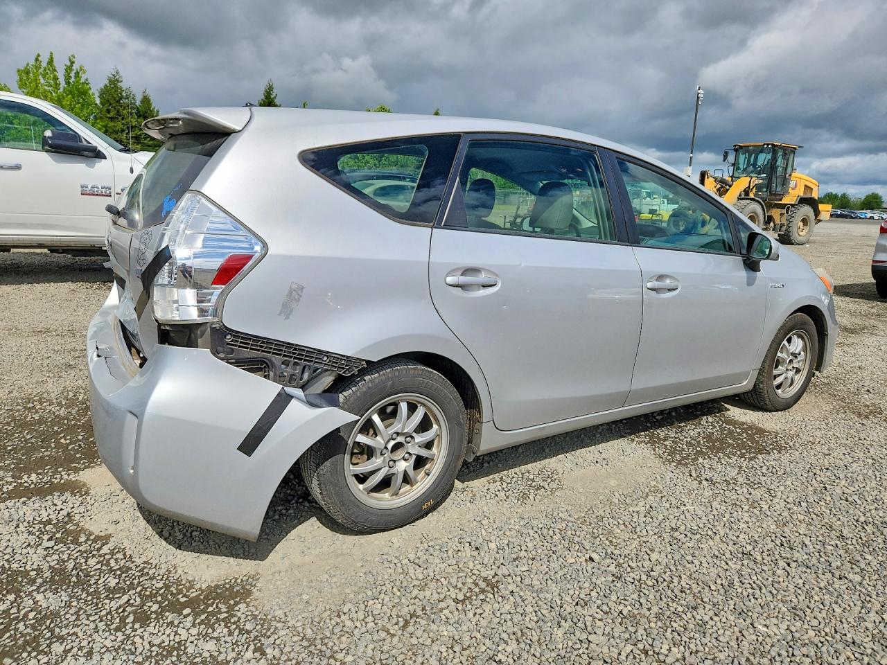 Toyota Prius v Three