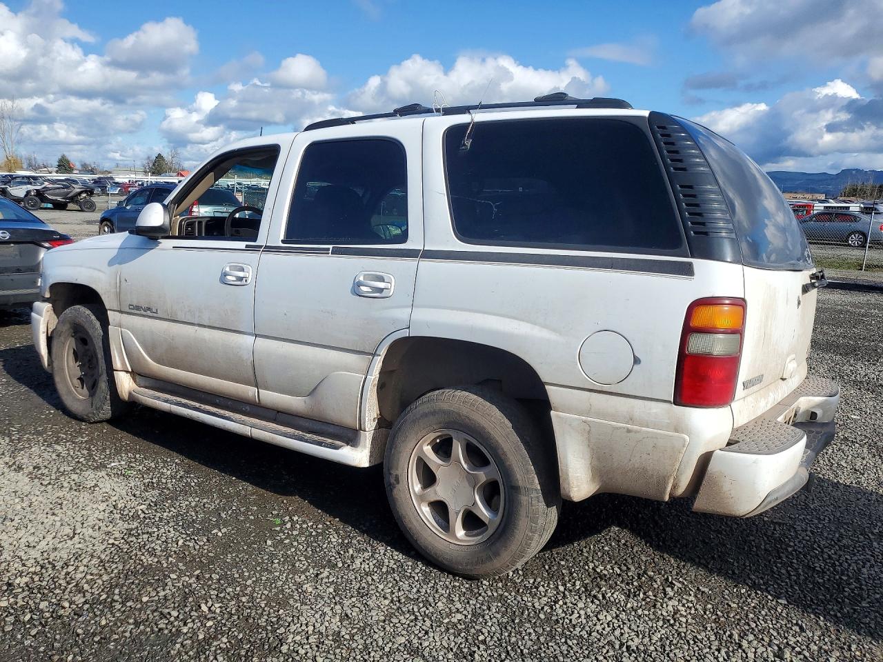 GMC Yukon Denali