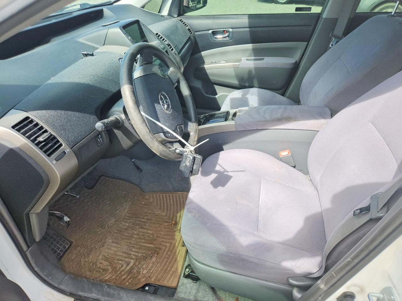 Toyota Prius Base
