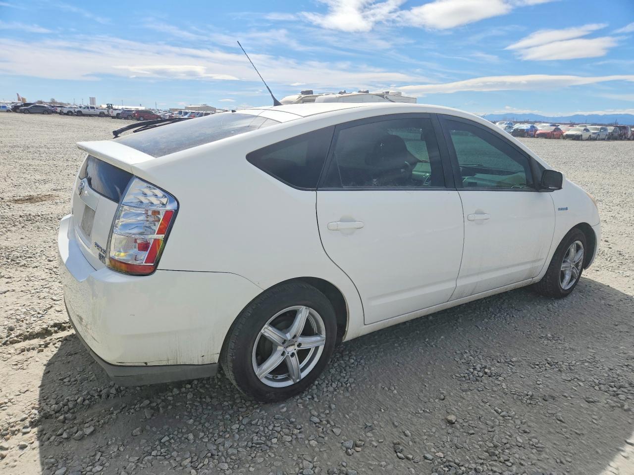 Toyota Prius Base
