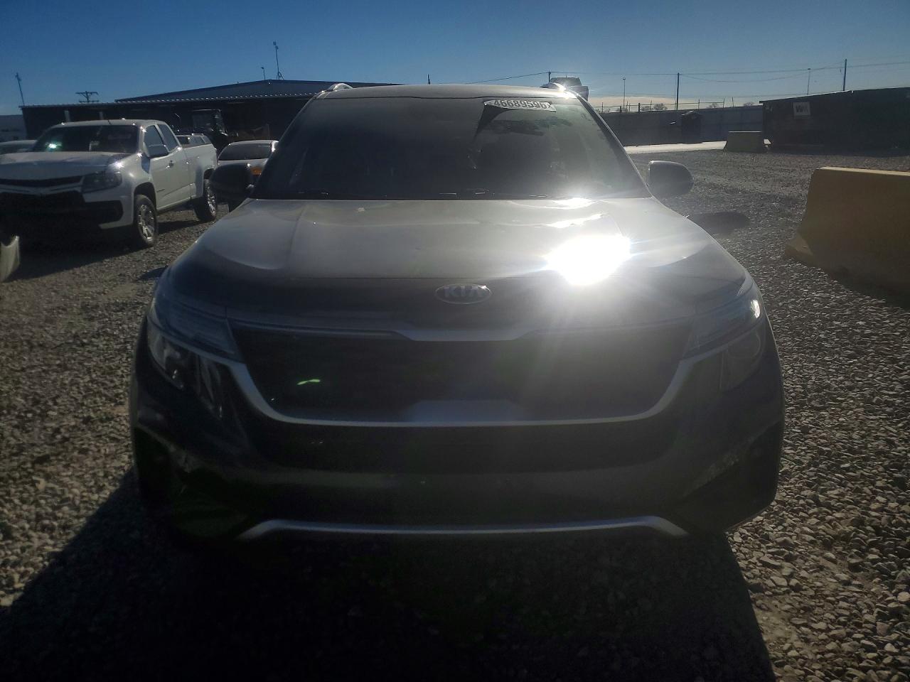 Kia Seltos S