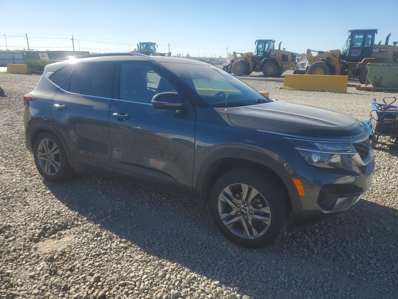 Kia Seltos S