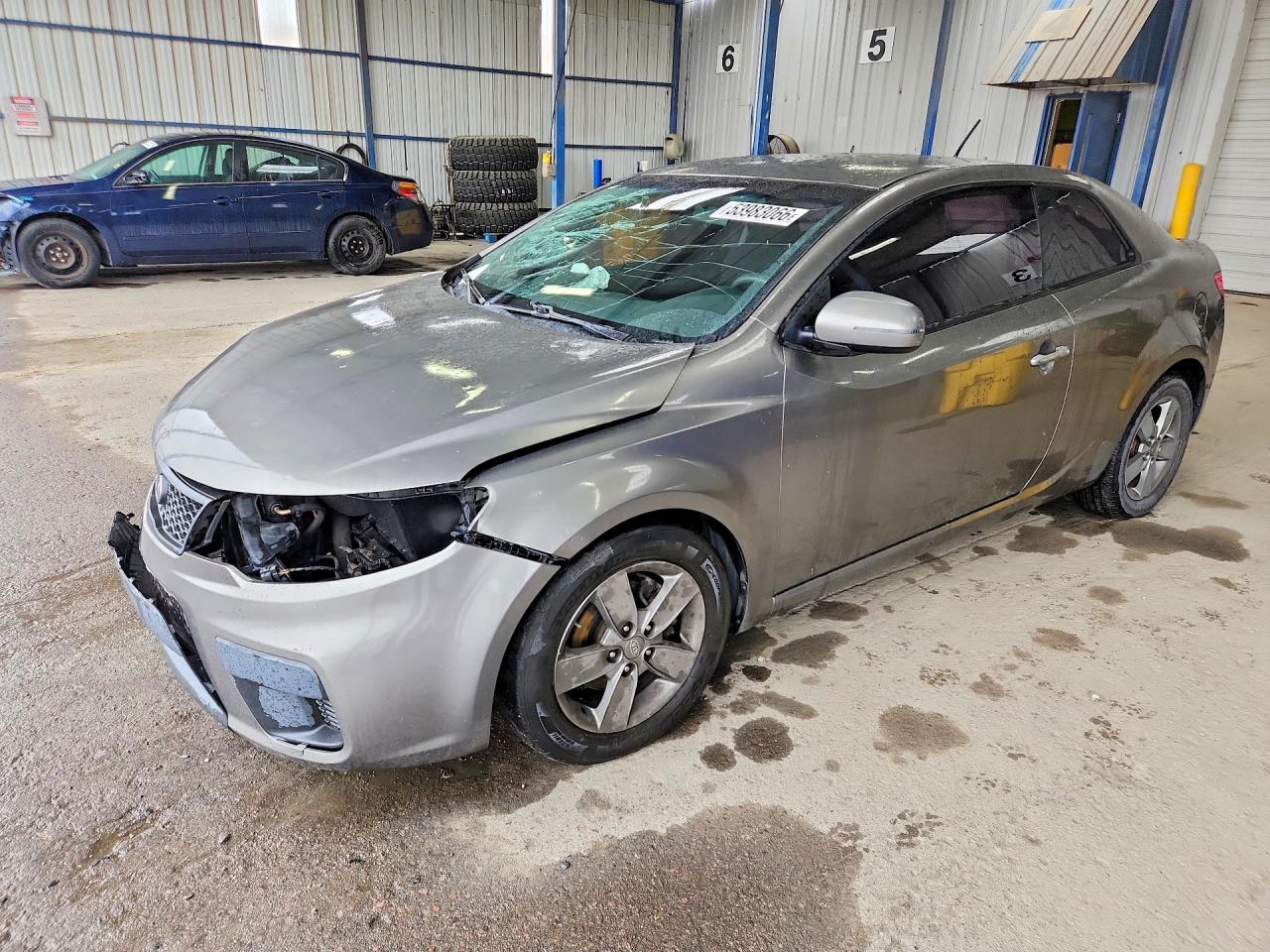 Salvage Kia Forte Image