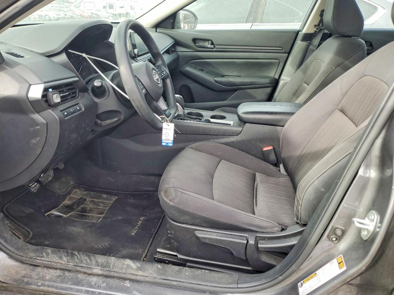 Nissan Altima S