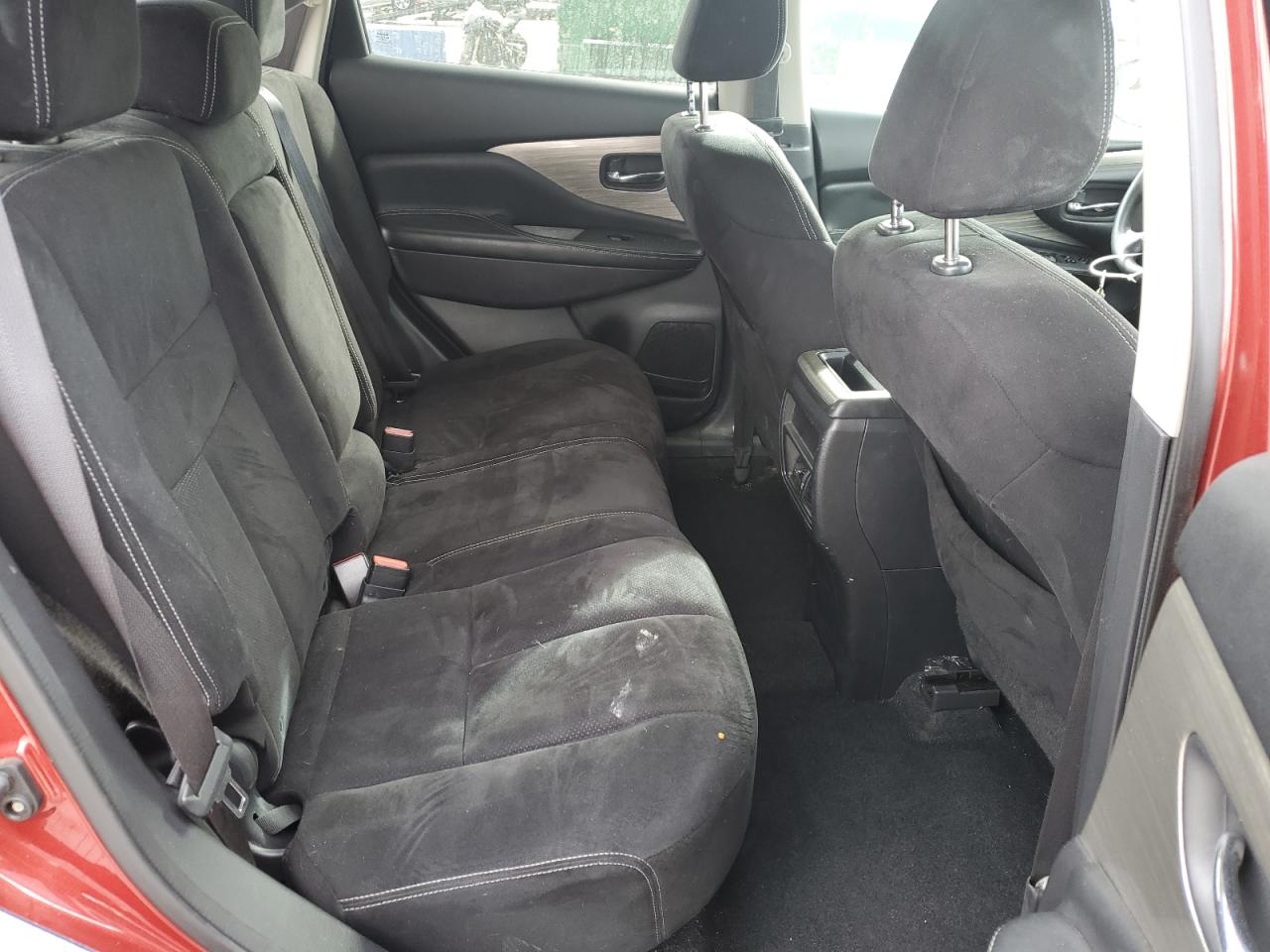 Nissan Murano S