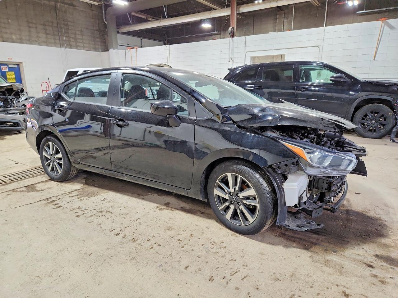 Nissan Versa Sv