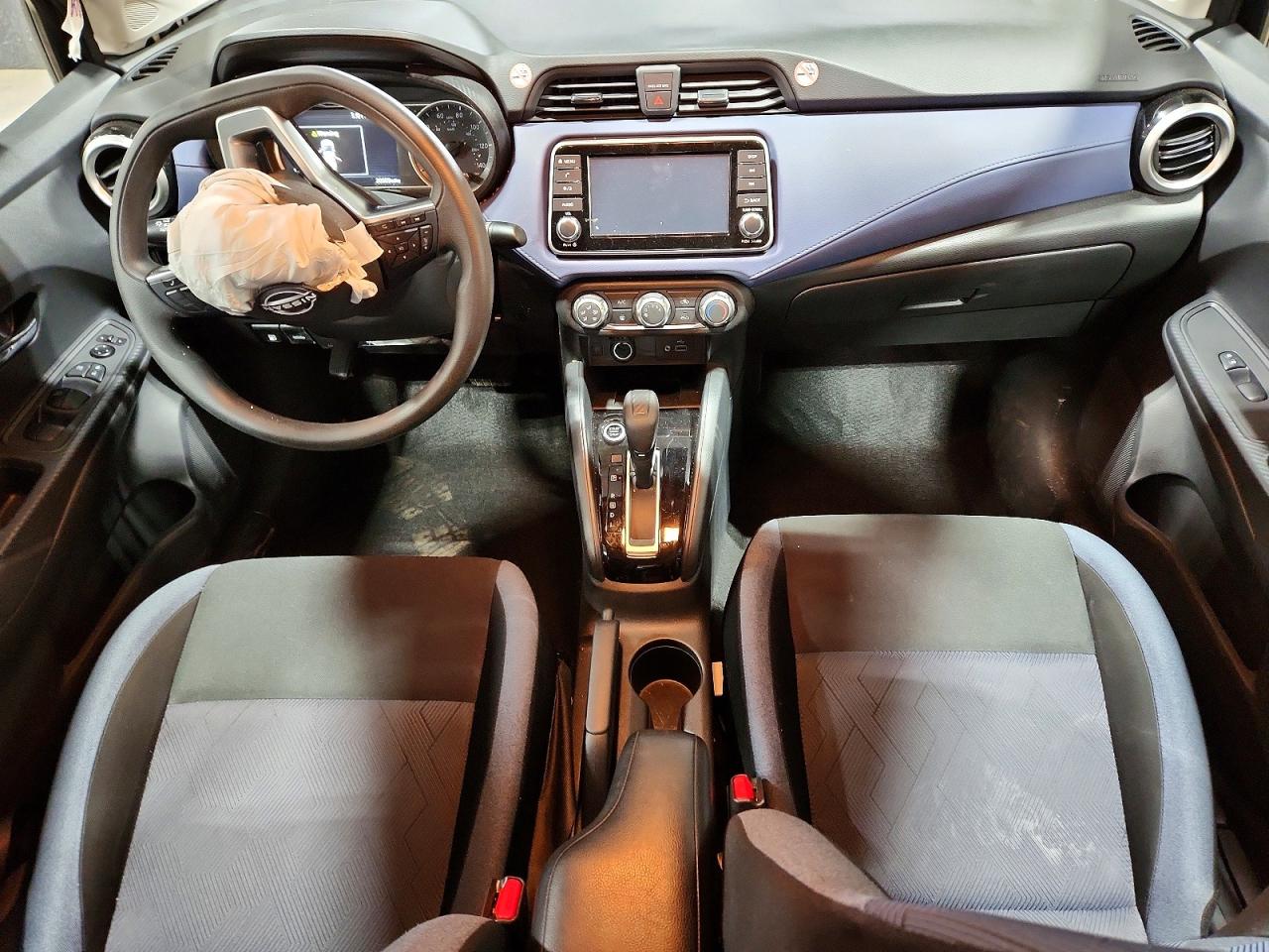 Nissan Versa Sv
