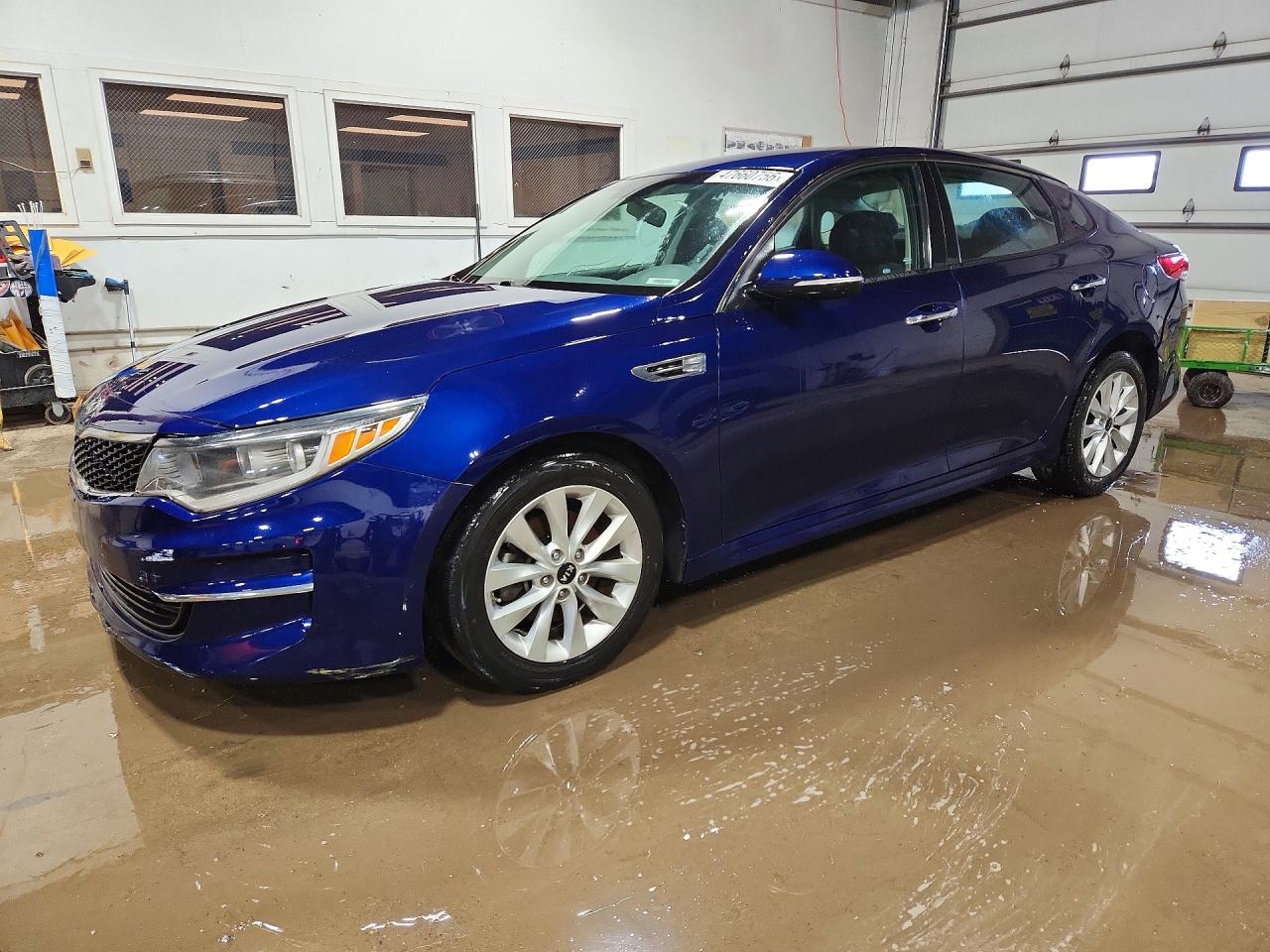 2018 Kia Optima 5XXGT4L30JG******