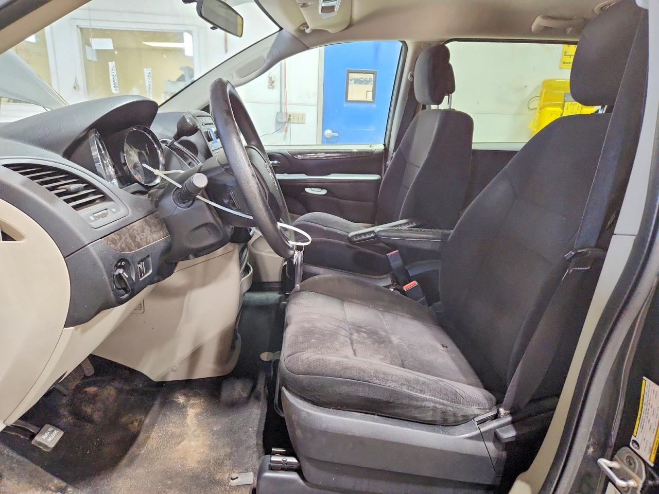 Dodge Caravan