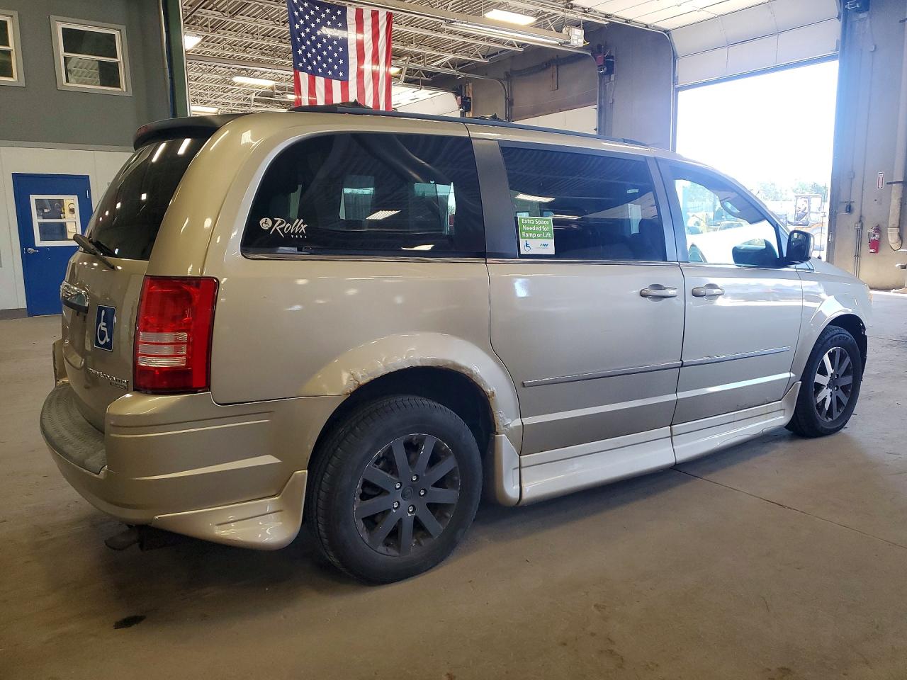 Chrysler Minivan Touring