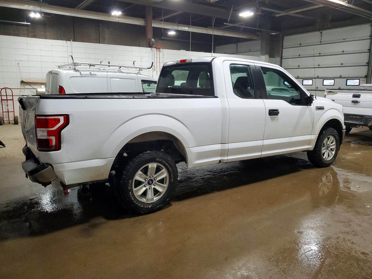 Ford F-150 Super Cab