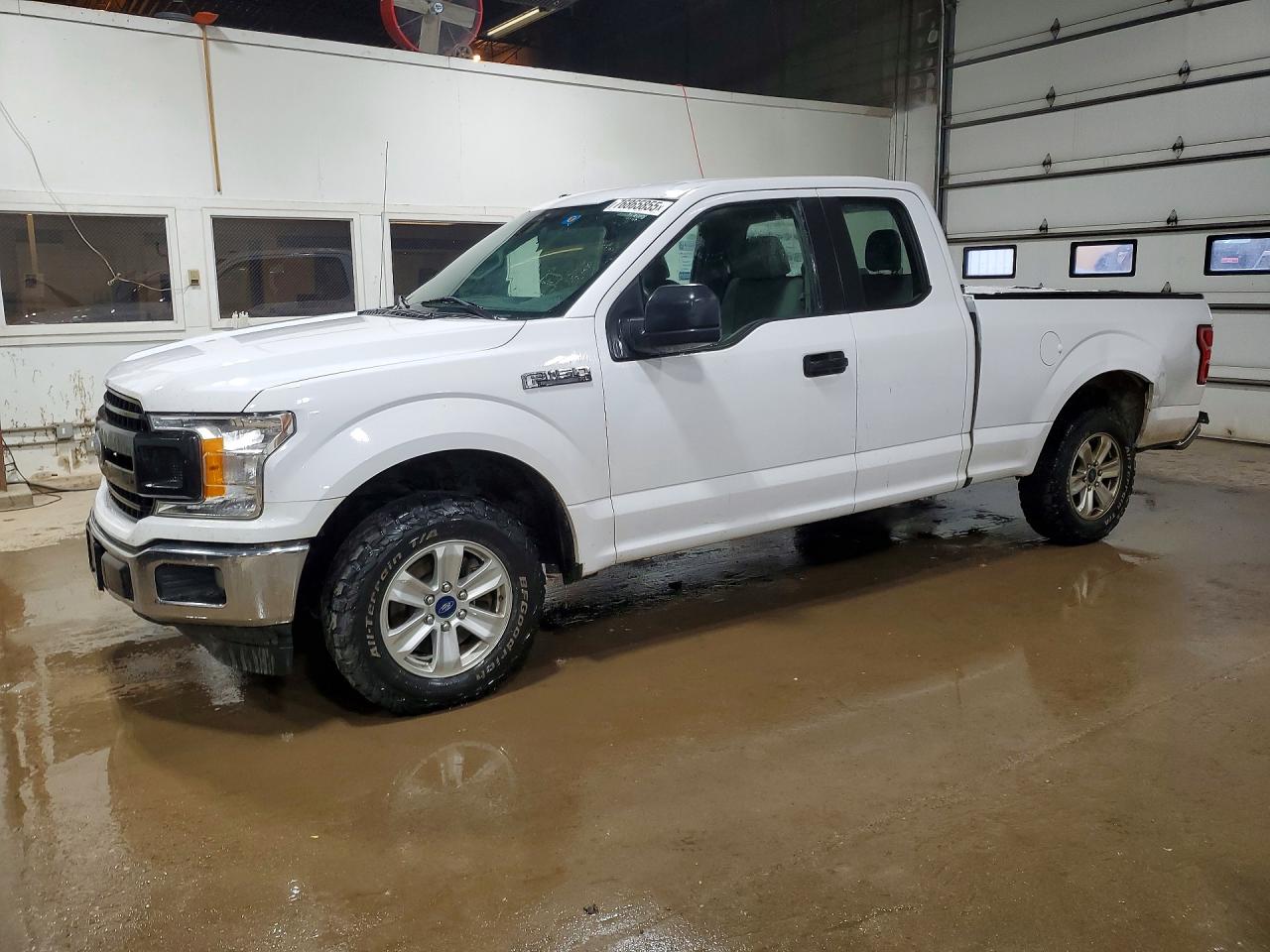 Ford F-150 Super Cab