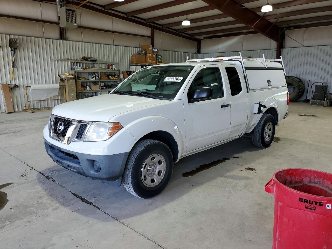 Salvage Nissan Frontier Image