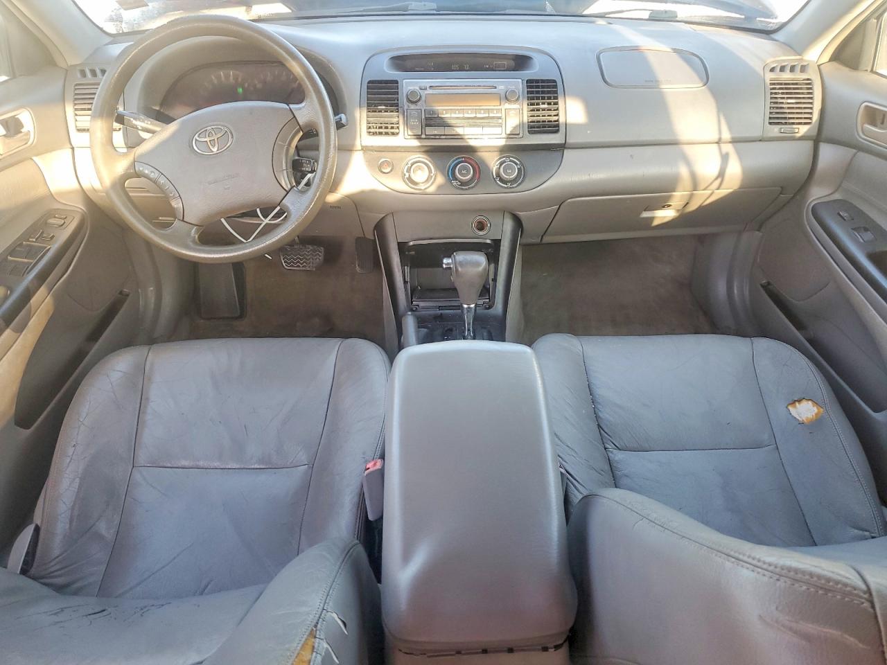 Toyota Camry Standard