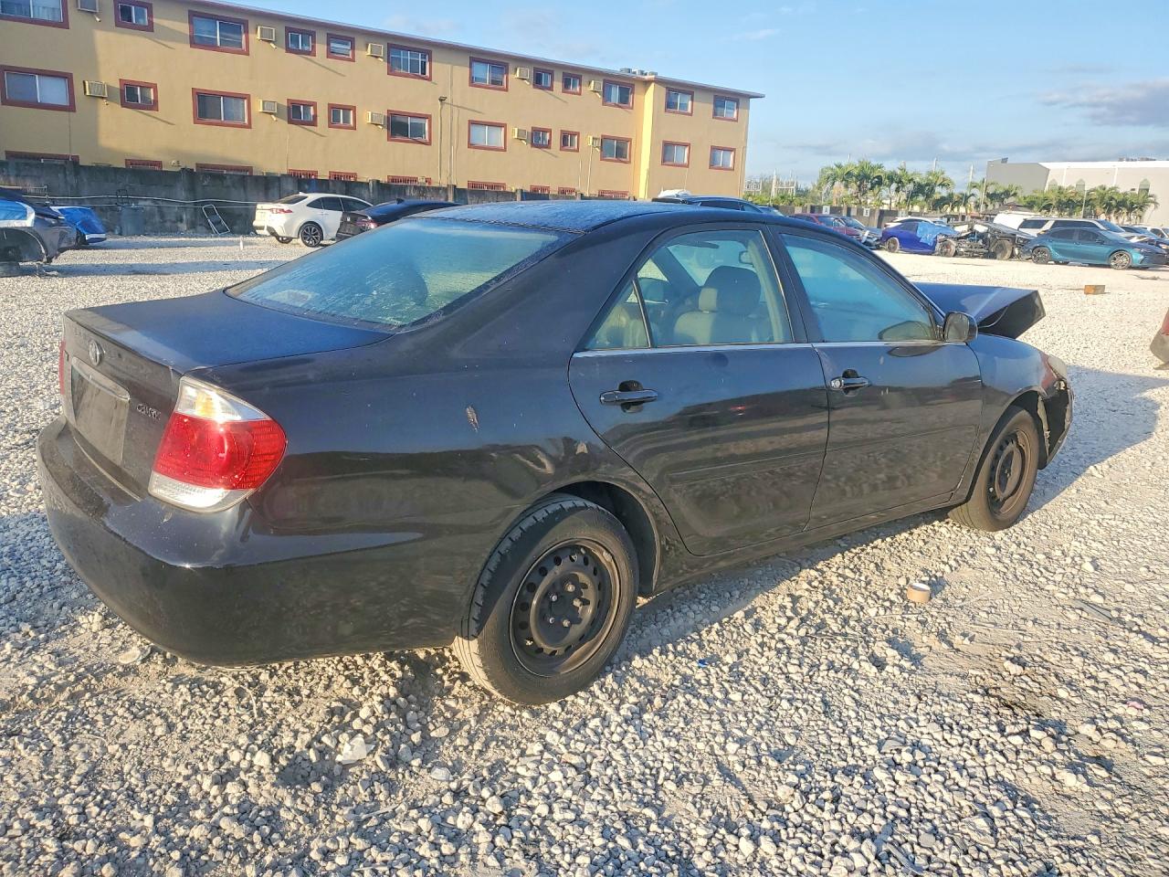 Toyota Camry Standard