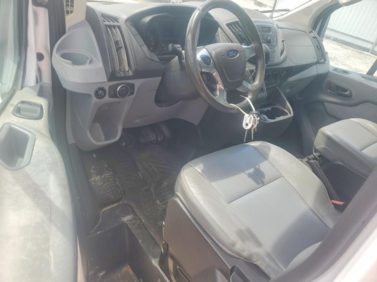 Ford Transit T-250