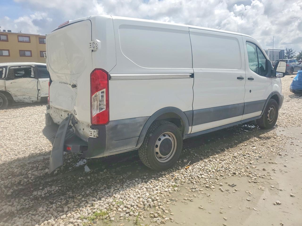 Ford Transit T-250