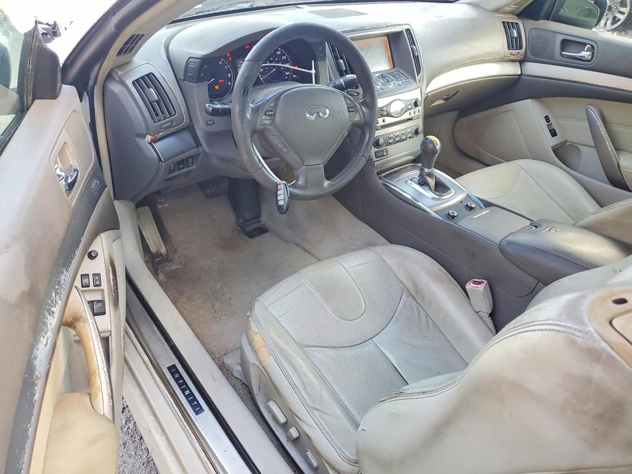 INFINITI G37 Base
