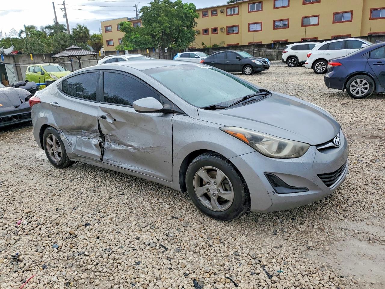 Hyundai ELANTRA Se