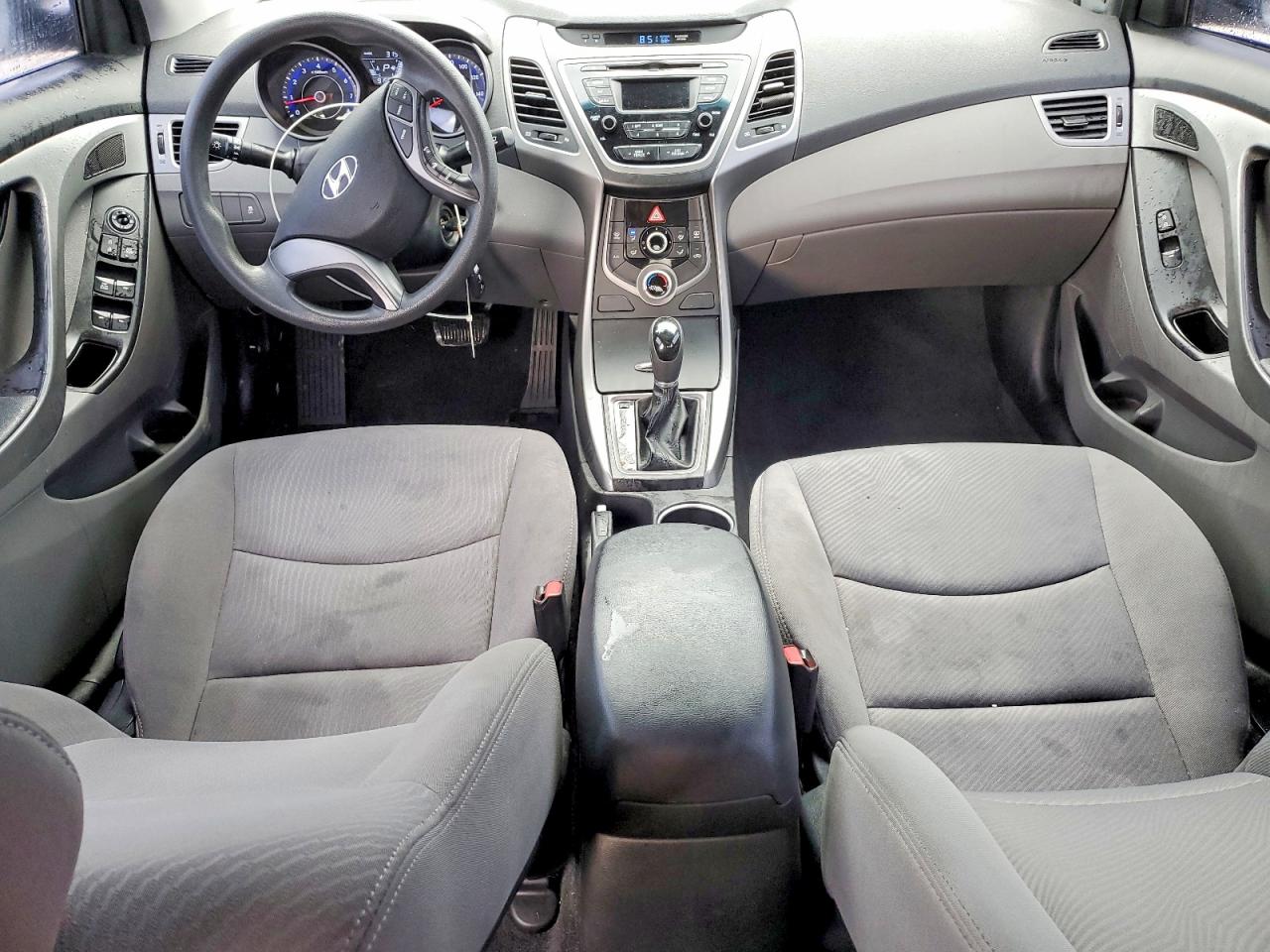 Hyundai ELANTRA Se