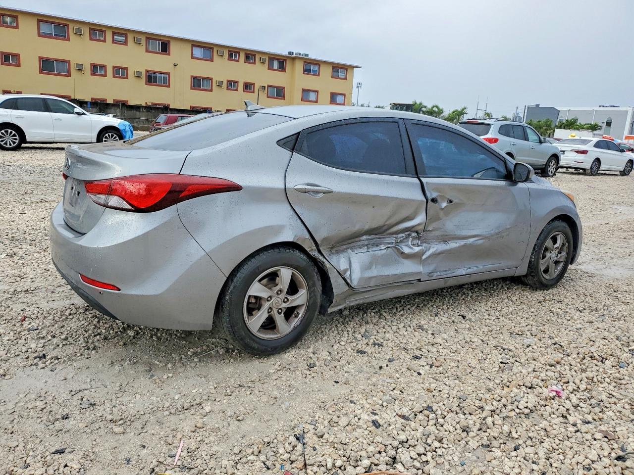 Hyundai ELANTRA Se
