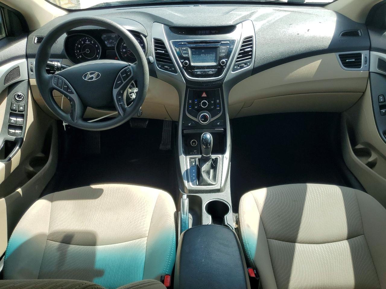 Hyundai ELANTRA Se