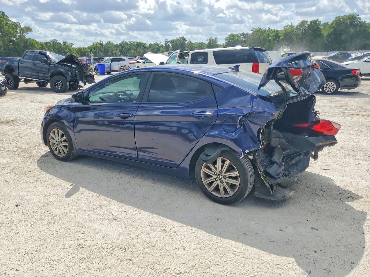Hyundai ELANTRA Se