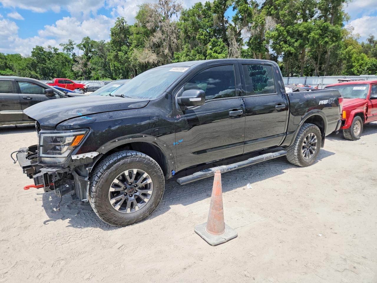 Salvage Nissan Titan Image