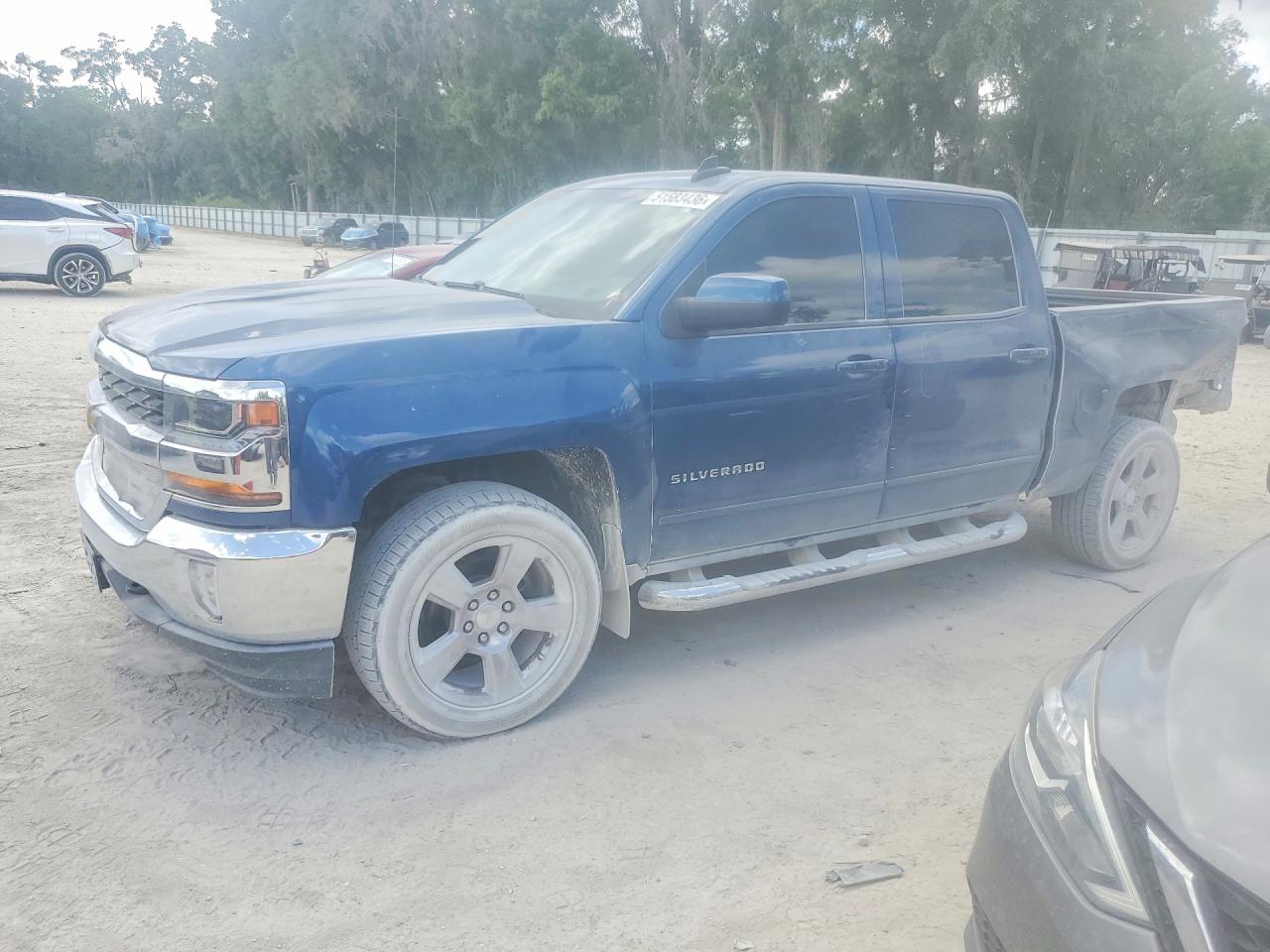 Salvage Chevrolet Silverado Image